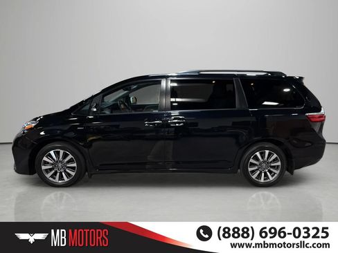 Used 2020 Toyota Sienna Limited Premium AWD/4WD image 6
