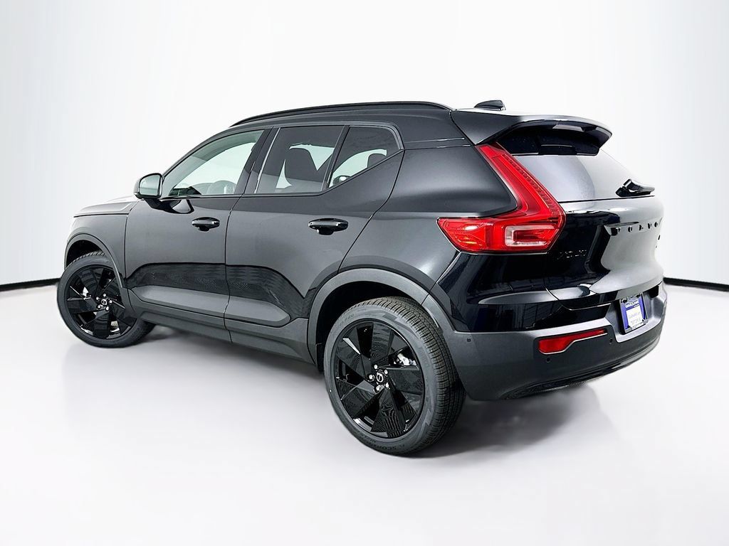 Used 2026 Volvo XC40 B5 Ultra w/ Protection Package Premier AWD/4WD image 6