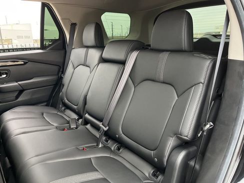 Certified 2026 Honda Passport RTL image 25