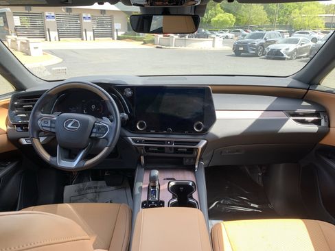 Certified 2025 Lexus RX 350 Premium w/ Accessory Package (Z1) image 35