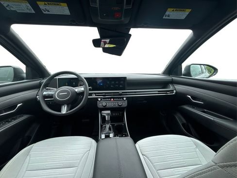 New 2025 Hyundai Santa Cruz SE image 17