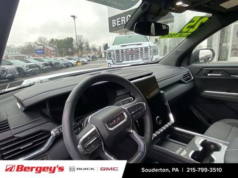 Certified 2025 GMC Acadia Elevation image 11