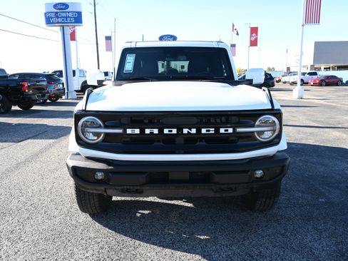 Used 2022 Ford Bronco Outer Banks image 8
