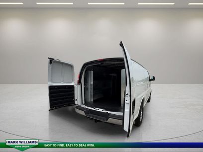 New 2026 Chevrolet Express 2500 Extended w/ Driver Convenience Package