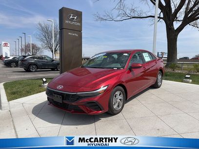 New 2026 Hyundai Elantra SE