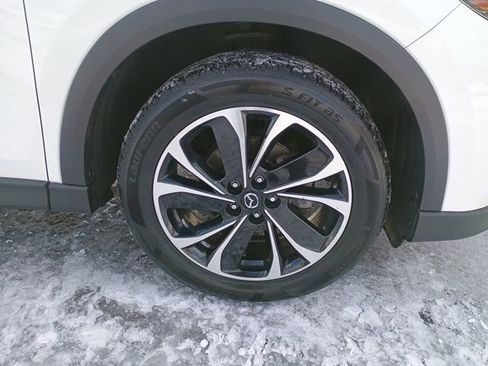 Used 2022 MAZDA CX-5 AWD 2.5 S w/ Premium Package image 10