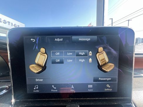 Used 2019 Lincoln Navigator L Reserve AWD/4WD image 28