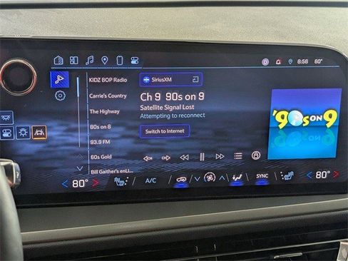 Certified 2024 Chevrolet Traverse LT image 14