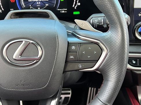 Used 2024 Lexus RX 500h F Sport image 17