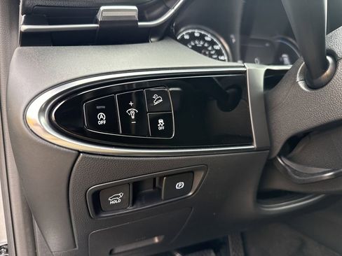 Used 2025 Genesis GV70 2.5T image 18