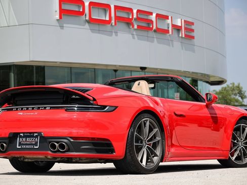 Certified 2024 Porsche 911 Cabriolet image 13