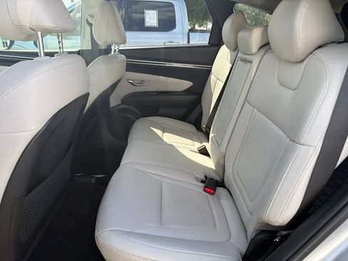 Used 2022 Hyundai Tucson Limited FWD image 5