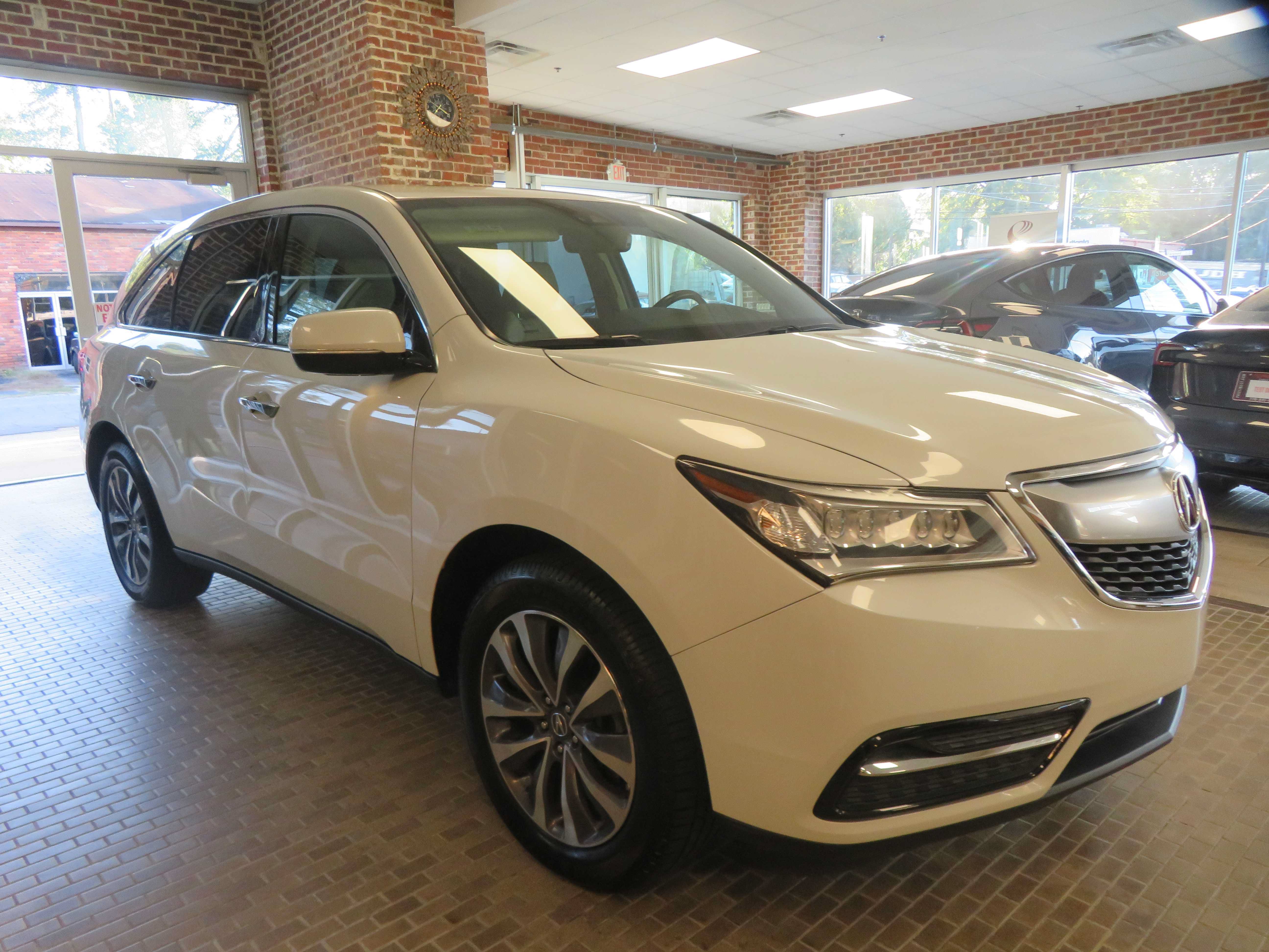 Used 2016 Acura MDX w/ Technology Package AWD/4WD image 3