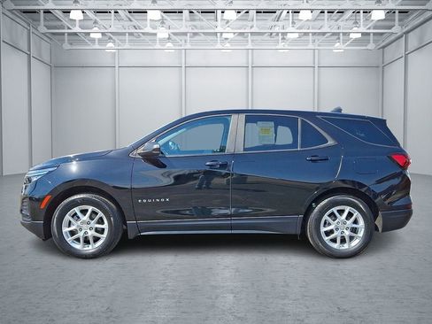 Certified 2023 Chevrolet Equinox LS w/ LS Convenience Package image 8