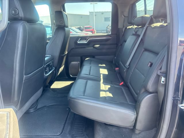Used 2024 GMC Sierra 3500 Denali w/ Denali Reserve Package AWD/4WD image 29