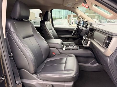 Used 2024 Ford Expedition Max XLT RWD image 63