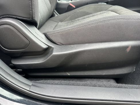 Used 2024 Subaru Crosstrek 2.0i Premium AWD/4WD image 23