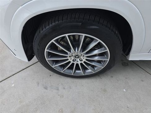New 2026 Mercedes-Benz GLE 450 4MATIC image 11