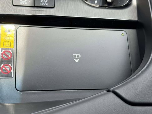 Used 2025 Lexus ES 300h w/ Technology Package FWD image 21
