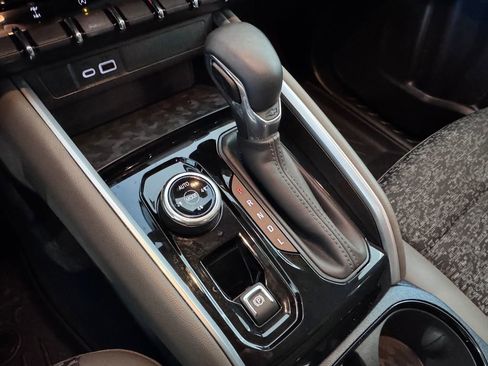 Certified 2024 Chevrolet Colorado ZR2 w/ Safety Package image 23