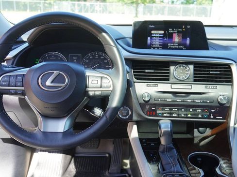 Used 2017 Lexus RX 350 AWD w/ Premium Package image 18