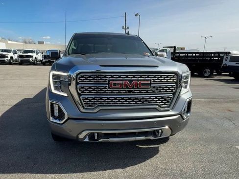 Used 2021 GMC Sierra 1500 Denali w/ Driver Alert Package II AWD/4WD image 3