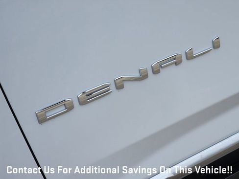 New 2026 GMC Yukon XL Denali w/ Sun & Power Step Package AWD/4WD image 8