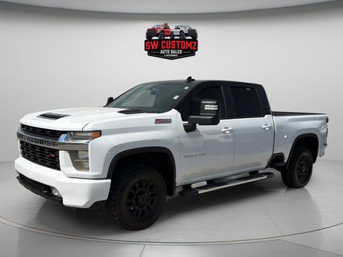 Used 2023 Chevrolet Silverado 2500 LT w/ Convenience Package image 3