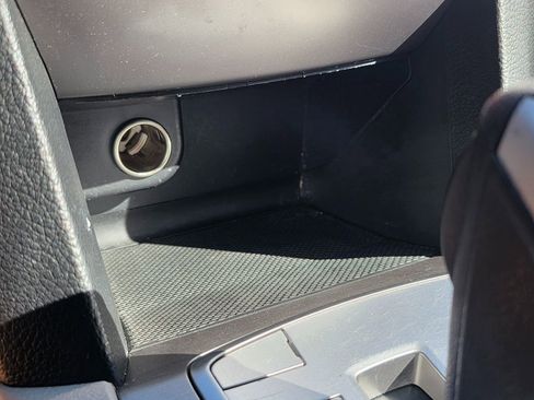 Used 2012 Subaru Legacy 2.5i Limited image 37