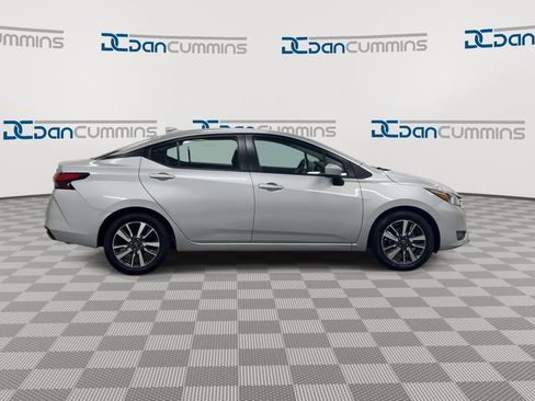 Used 2024 Nissan Versa SV FWD image 9