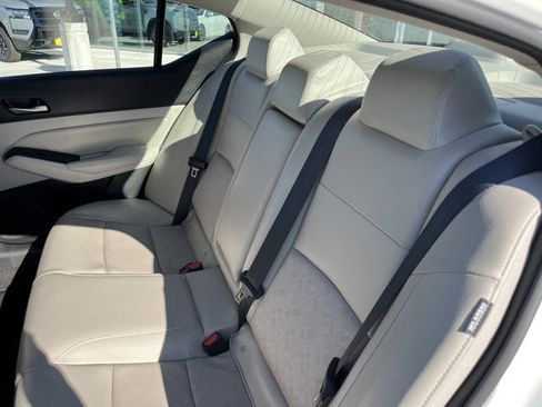 Certified 2024 Nissan Altima 2.5 SL image 19