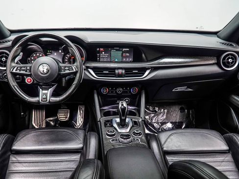 Used 2022 Alfa Romeo Stelvio Quadrifoglio w/ Active Assist Plus Package image 5