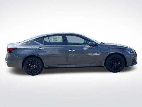 New 2025 Nissan Altima 2.5 SV w/ SV Special Edition Package image 6