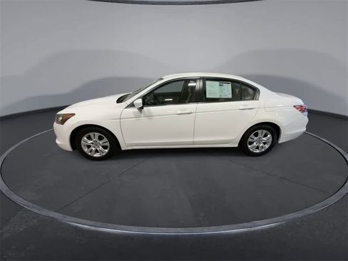 Used 2009 Honda Accord LX-P image 5