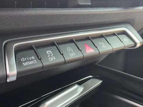 New 2026 Audi Q3 quattro 2.0T AWD/4WD image 26