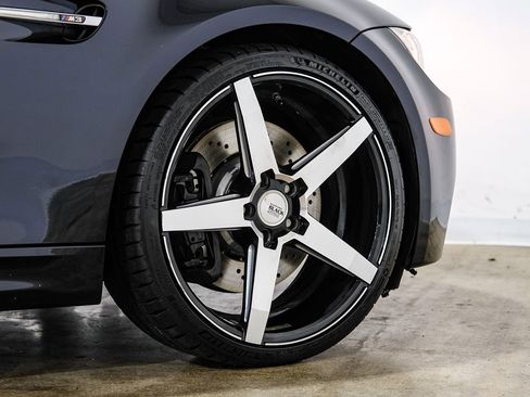 Used 2011 BMW M3 Convertible RWD image 56