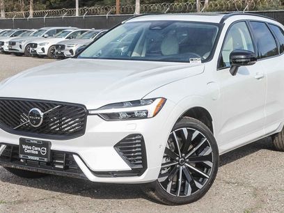 New 2026 Volvo XC60 T8 Ultra w/ Protection Package Premier
