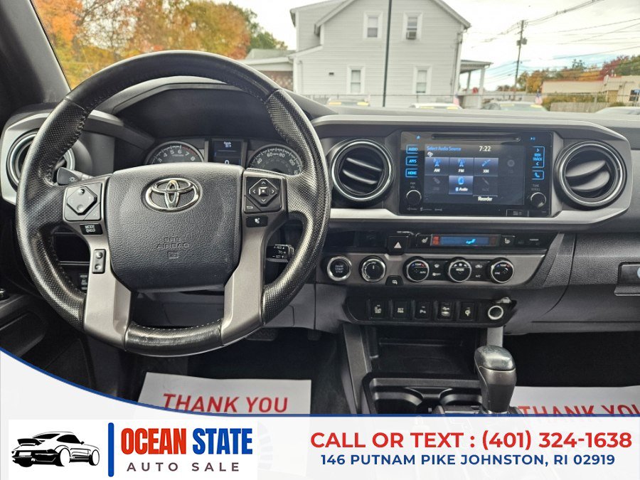 Used 2016 Toyota Tacoma TRD Sport w/ Premium & Technology Package AWD/4WD image 19