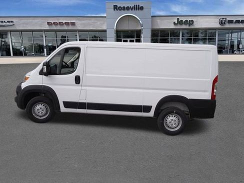 New 2025 RAM ProMaster 1500 w/ Convenience Group FWD image 7