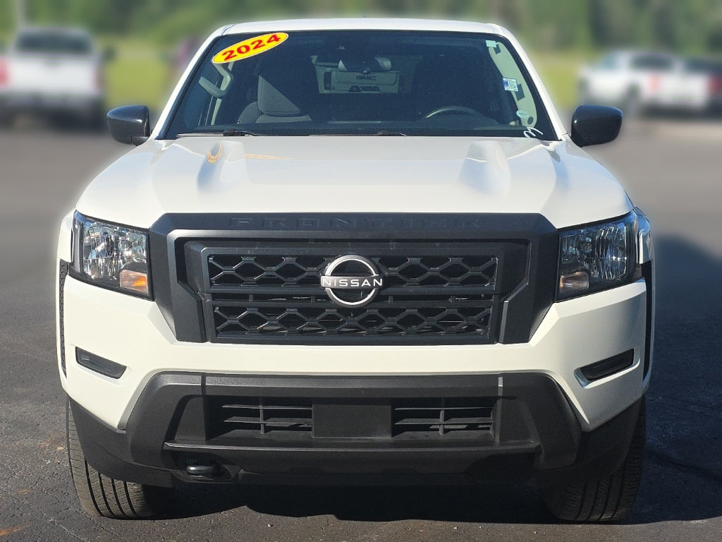 Used 2024 Nissan Frontier S AWD/4WD image 11