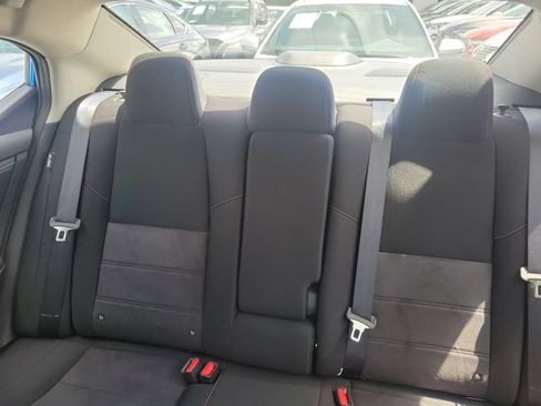 Used 2025 Nissan Sentra SR FWD image 12