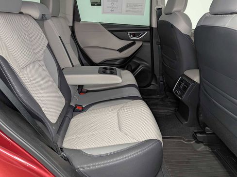 Used 2023 Subaru Forester Premium image 41