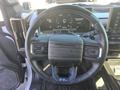 Used 2024 GMC Hummer EV 2X w/ LPO, Illumination Package AWD/4WD image 6