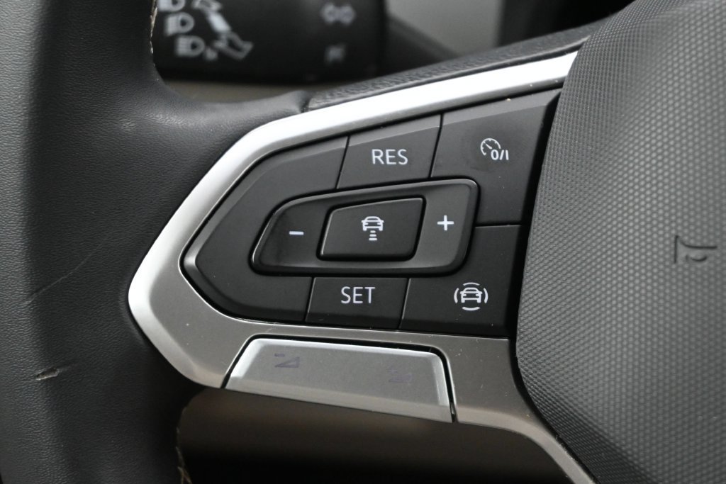 Used 2022 Volkswagen Atlas SE FWD image 6