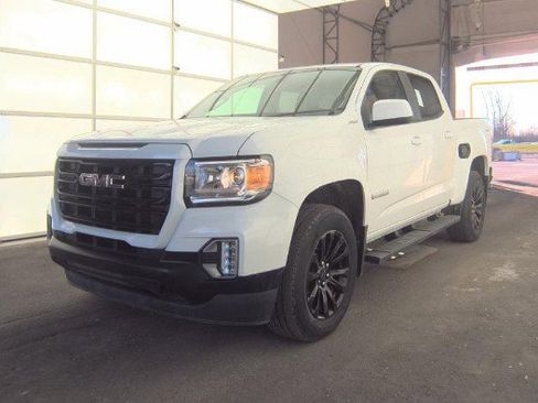 Used 2022 GMC Canyon Elevation w/ Trailering Package AWD/4WD image 2