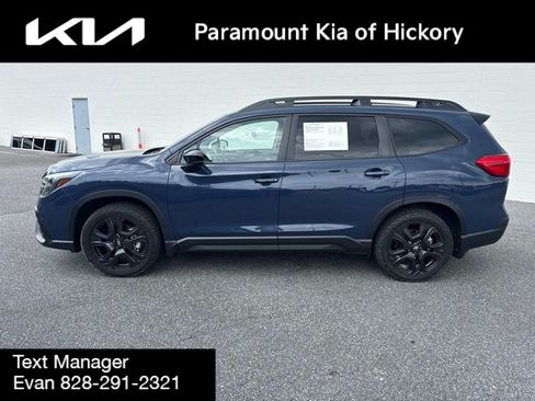 Used 2024 Subaru Ascent Onyx Edition Limited w/ Popular Package Onyx AWD/4WD image 4