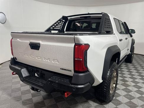 New 2026 Toyota Tacoma 4x4 Double Cab Hybrid image 7