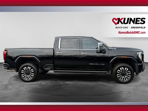 Used 2025 GMC Sierra 2500 Denali Ultimate AWD/4WD image 12