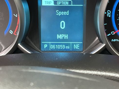 Used 2015 Chevrolet Cruze LT image 14