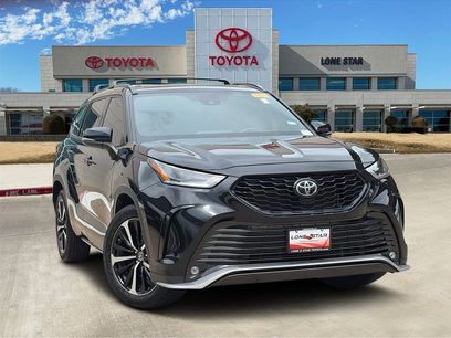 Used 2022 Toyota Highlander XSE